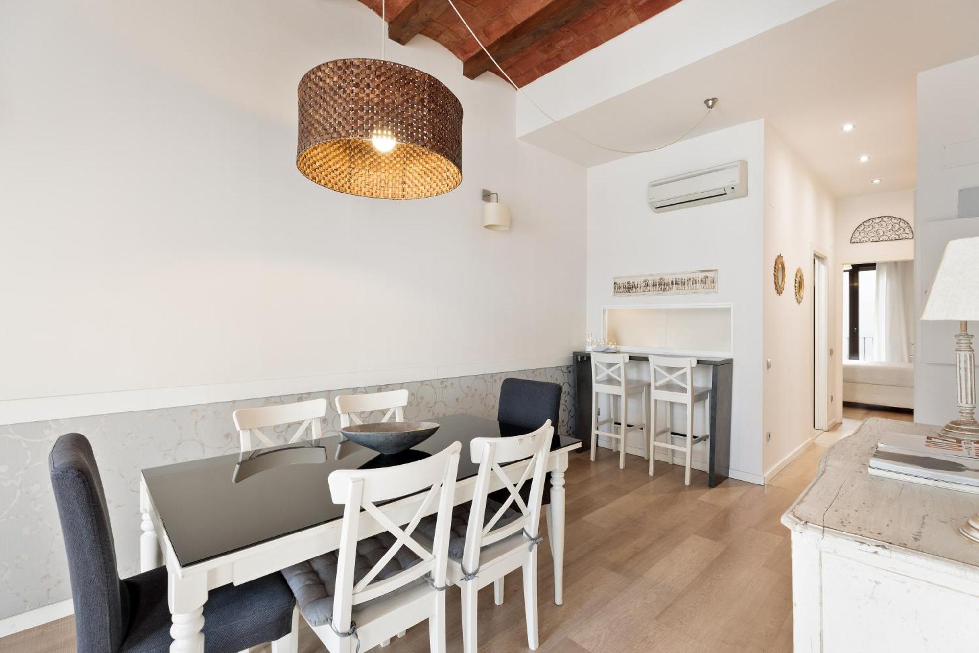 Apartamento Enjoy Montserrat Boutique In Eixample *
