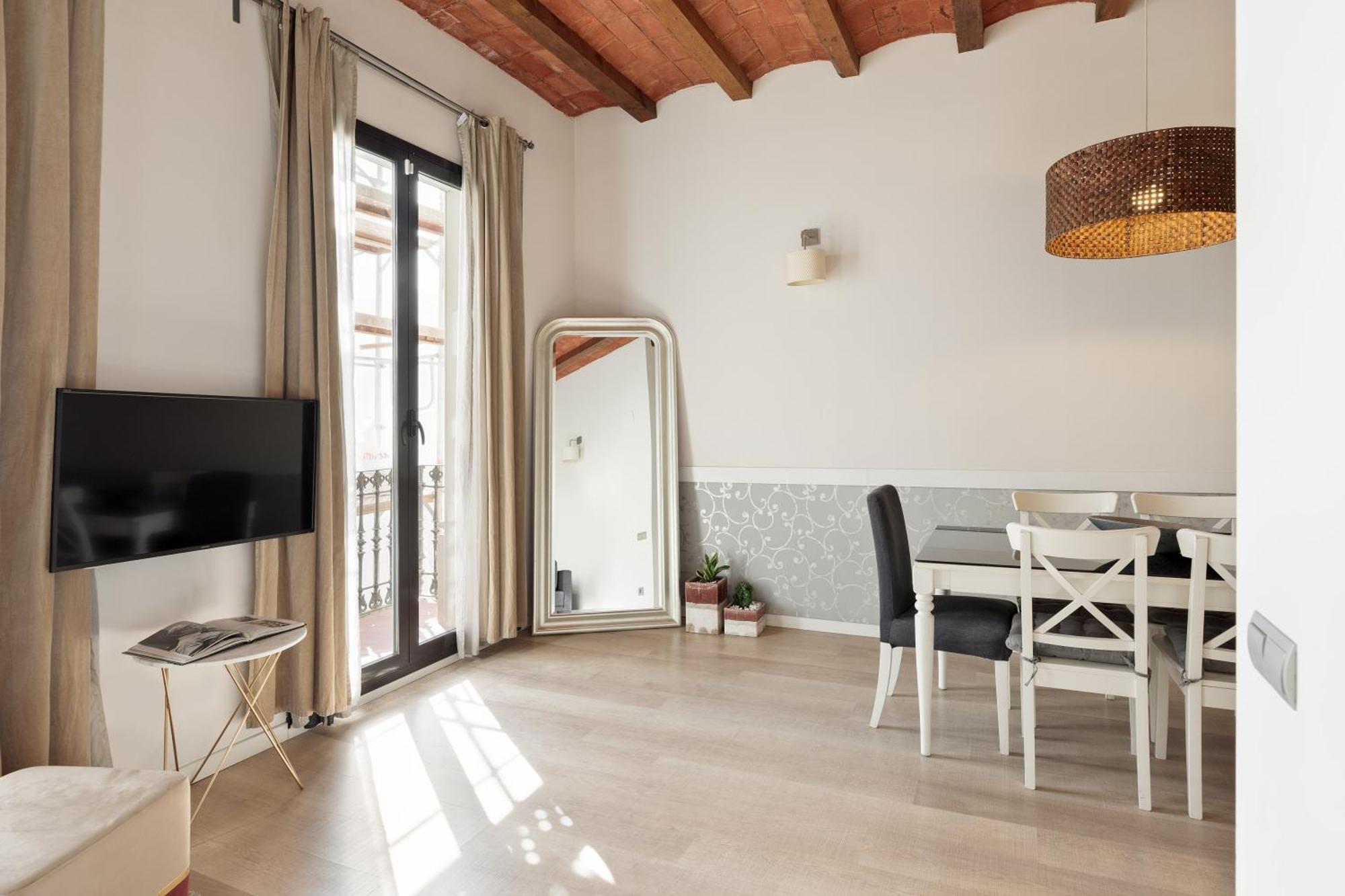 Enjoy Montserrat Boutique In Eixample Apartamento *